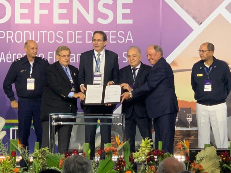 Leia mais sobre o artigo Assinatura do Acordo de Cooperação com a FIESC