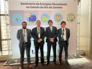 Leia mais sobre o artigo Cluster Tecnológico Naval prestigia “Seminário de Energias Renováveis no Estado do Rio de Janeiro”
