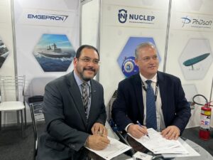 Read more about the article Nuclep e Emgepron assinam memorando de entendimento