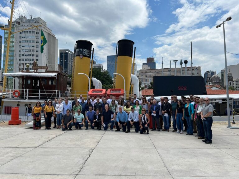 Leia mais sobre o artigo Confraternização do Cluster Tecnológico Naval
